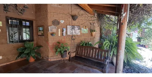 3 Casas Independientes En Zona Sur: Vive La Tranquilidad De Un Hogar Familiar En Un Ambiente Camp...