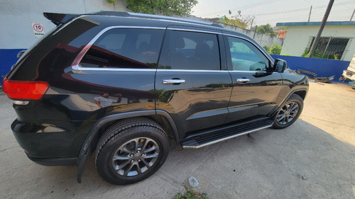 Jeep Grand Cherokee 5.7 Limited Lujo 4x4 At