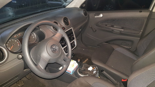 Volkswagen Voyage 1.6 Comfortline 2015