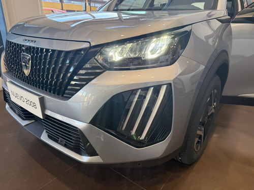 Peugeot 2008 1.0T Allure