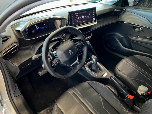 Peugeot 208 1.6 Feline Tiptronic