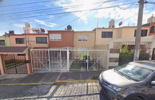 Bonita Casa Ubicada En La Colonia Rancho De Mora, Toluca Cm