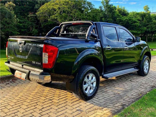 Nissan Frontier 2.3 16V TURBO DIESEL SE CD 4X4 AUTOMÁTICO