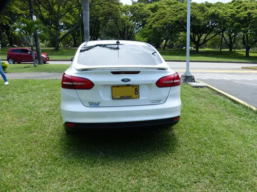 Ford Focus 2.0 Titanium