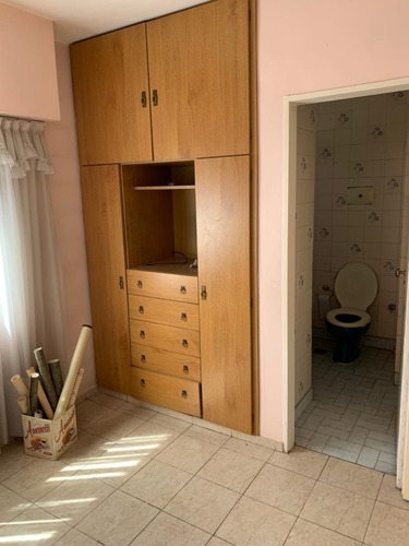 Imagen 13 de 14 de Departamento En 4to Piso Al Frente. 4 Ambientes