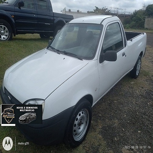 Ford Courier 1.6 L Flex 2p