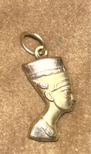 Nefertiti Dije De Oro 18k De Reina Egipcia Sellada Colgante