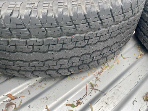 Llantas Bridgestone Dueler H/t 255/70/18 (Usado)
