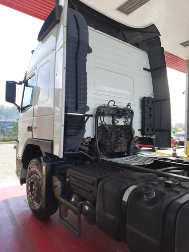 Imagem 7 de 15 de Volvo Fm370 Ishift 6x2 2013 Selectrucks