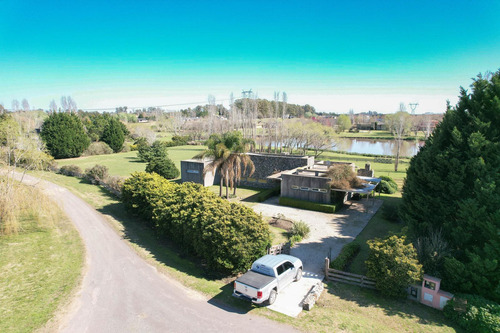 Casa En B° Privado Chacras De La Cruz