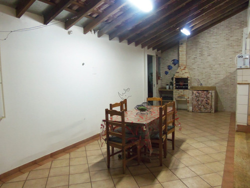 Imagem 14 de 17 de Casa Padrão Em Franca - Sp - Ca0270_rncr