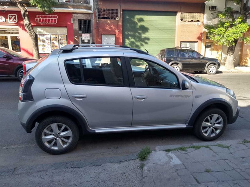 Renault Sandero Stepway 1.6 Confort 105cv 2012