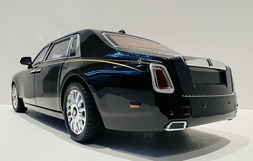 Miniatura Rolls Royce Phanton Series Ii Escala 1/18 Cor Preto
