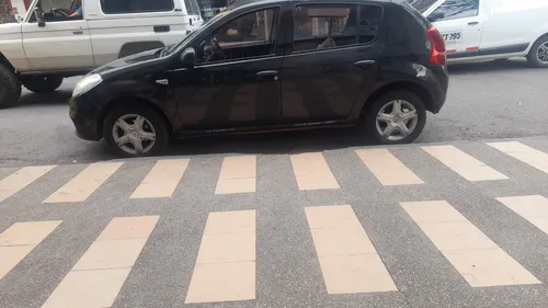 Renault Sandero 1.6 Dynamique 110 hp