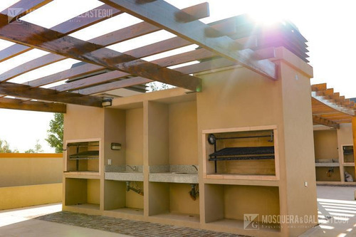Imagen 12 de 26 de Mosquera Y Gallastegui - Departamento En Pueblo Caamaño - Pilar