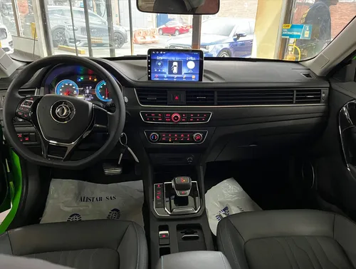 Dongfeng S50
