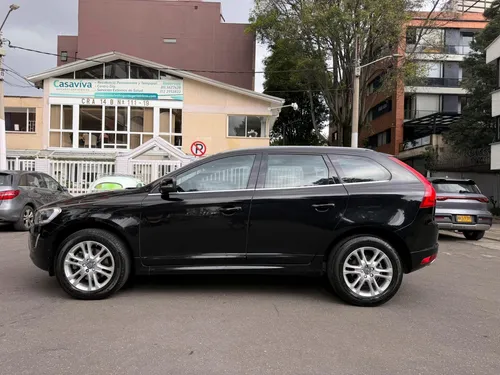 Volvo XC60 2.5 T5 Awd Summum