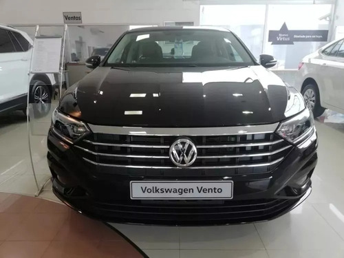 Imagen 2 de 11 de Volkswagen Vento Highline