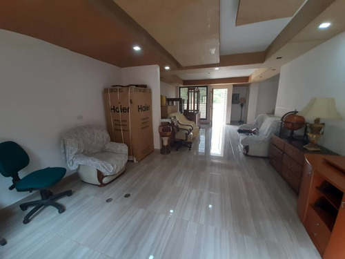 Imagen 6 de 14 de Casa Townhouse Urb El Carmen San Antonio De Los Altos