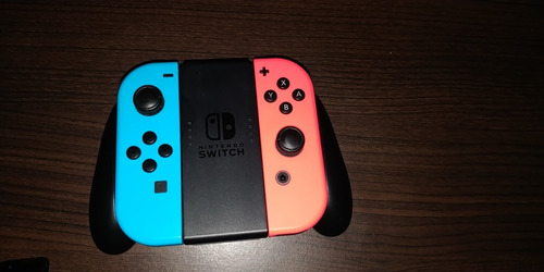 Nintendo Switch Seminueva