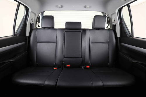 Toyota Hilux 2.8 Cd Srx 177cv 4x2 At