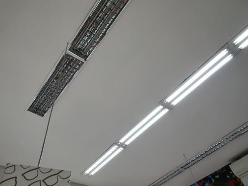 Imagem 3 de 19 de Salão Comercial Para Locação, Centro, Poá - Sl0033. - Sl0033