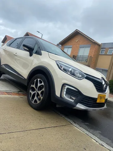 Renault Captur 2.0 Intens Automática
