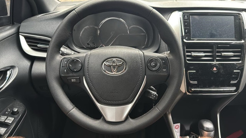 Toyota Yaris 1.5 107cv Xls Cvt