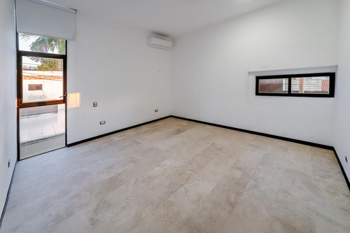 Casa En Venta Merida, Fraccionamiento Montecristo, Entrega Inmediata.