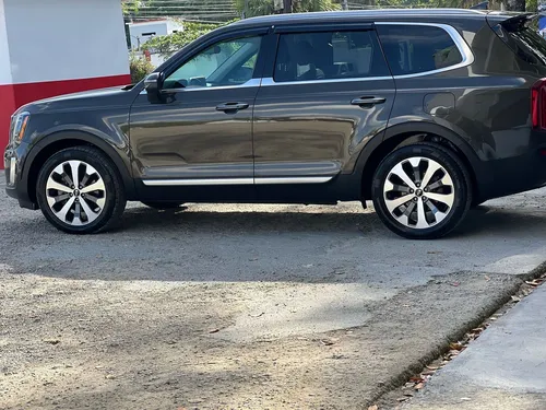 Kia Telluride S