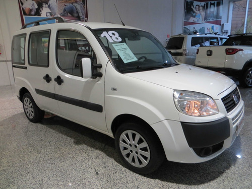 Fiat Doblo 1.8 16v Essence 7l Flex 5p