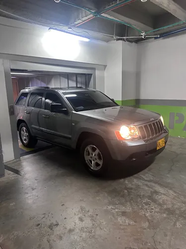 Jeep Grand Cherokee 3.0 Laredo