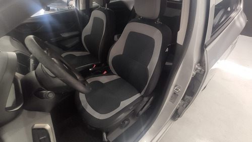 Imagem 8 de 8 de Chevrolet Onix Hatch Lt 1.0 8v Flexpower 5p Mec. 2016/20...