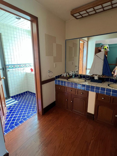 Venta De Casa En Fraccionamiento San Carlos En Metepec