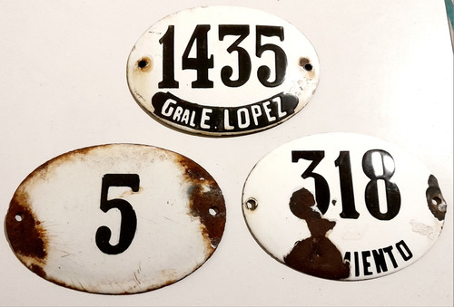 Superlote De 3 Carteles Enlozados De Calle. Antiguo. Numeros