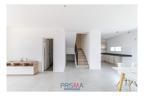 Imagen 7 de 23 de Dúplex En Venta. 3 Dormitorios . Colinas De Manantiales .
