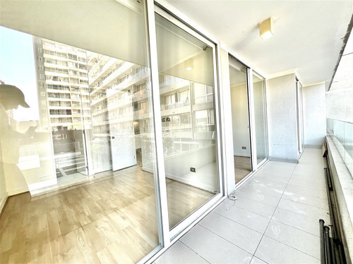 Departamento En Arriendo En Estación Central / Toro Mazotte
