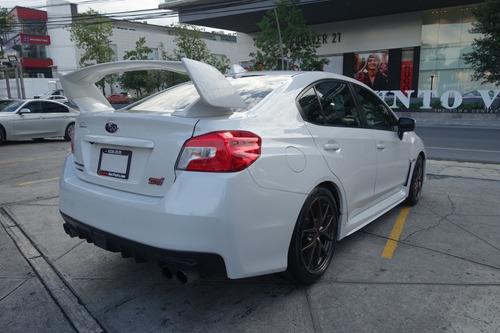 Imagen 3 de 13 de Subaru Impreza Sti 2015
