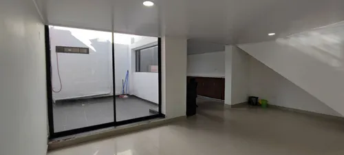 Oficina En Arriendo En Porciúncula. Cod A21656