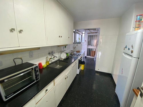 Departamento En Venta Barrio Norte - Semipiso 3 Ambientes Dependencia. Al Frente, Piso Alto, Luz.