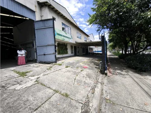 1060m2 Bodega Arriendo Itagüí - Av Pilsen