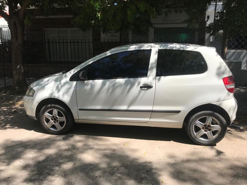 Volkswagen Fox 1.6n Comfortline 3 Ptas. Mt / Nafta / 2007