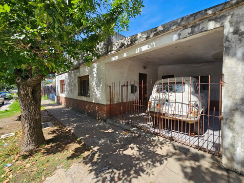 Casa En Venta 4 Ambientes 