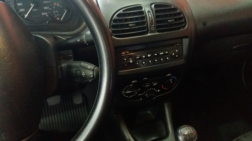 Peugeot 206 1.4 Presence Flex 3p