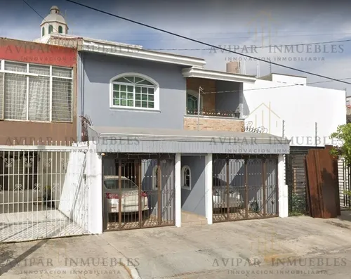 Casa En Venta En Tabachines Zapopan