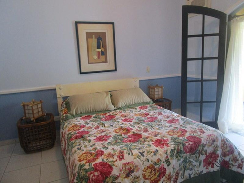 Casa À Venda No Condomínio Jardim Acapulco - Guarujá/sp - Ca3174