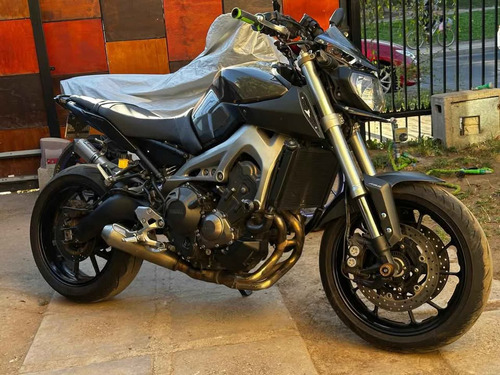 Yamaha Mt09 V1