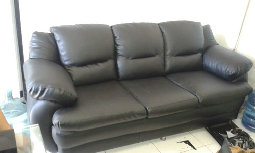 Imagen 2 de 8 de Tapiceria Retapizado Todo Tipo De Mueble Sillas Camas Puff