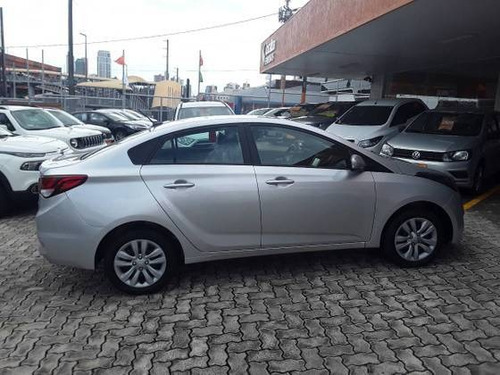 Imagem 14 de 15 de Hyundai Hb20s 1.6 Comfort Plus 16v Flex 4p Automático