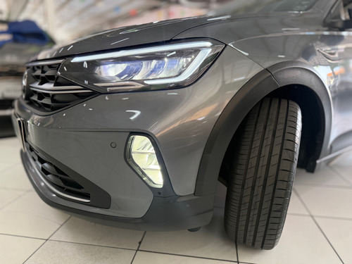Volkswagen Nivus NIVUS HIGHLINE 1.0 200 TSI FLEX AUT.